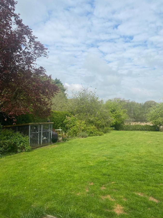 Bed and Breakfast Twenty Skellingthorpe Esterno foto